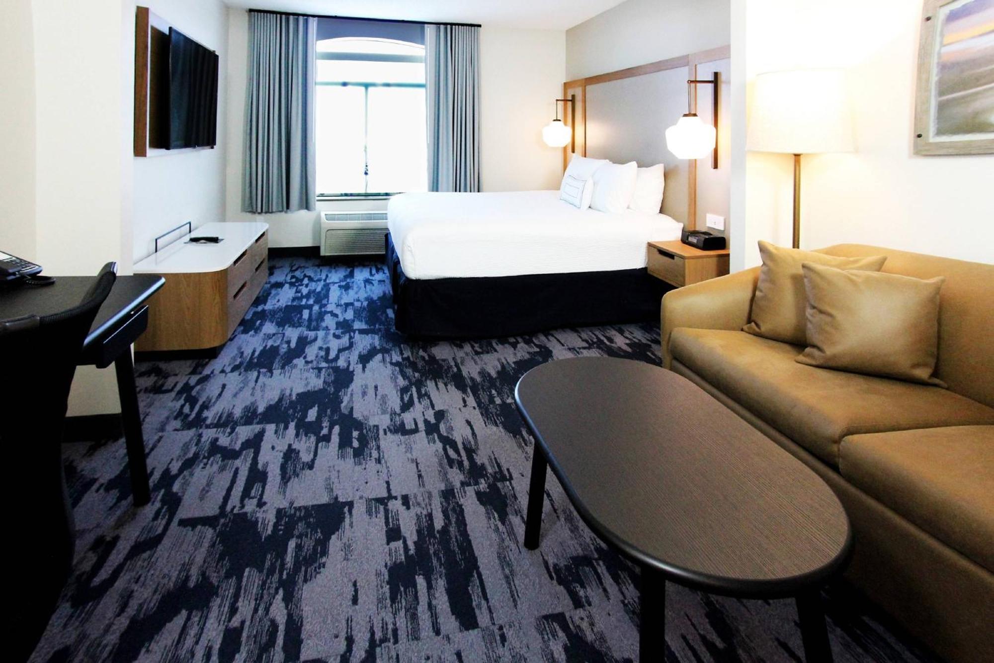 Fairfield Inn & Suites By Marriott Charleston Airport/Convention Center North Charleston Bagian luar foto