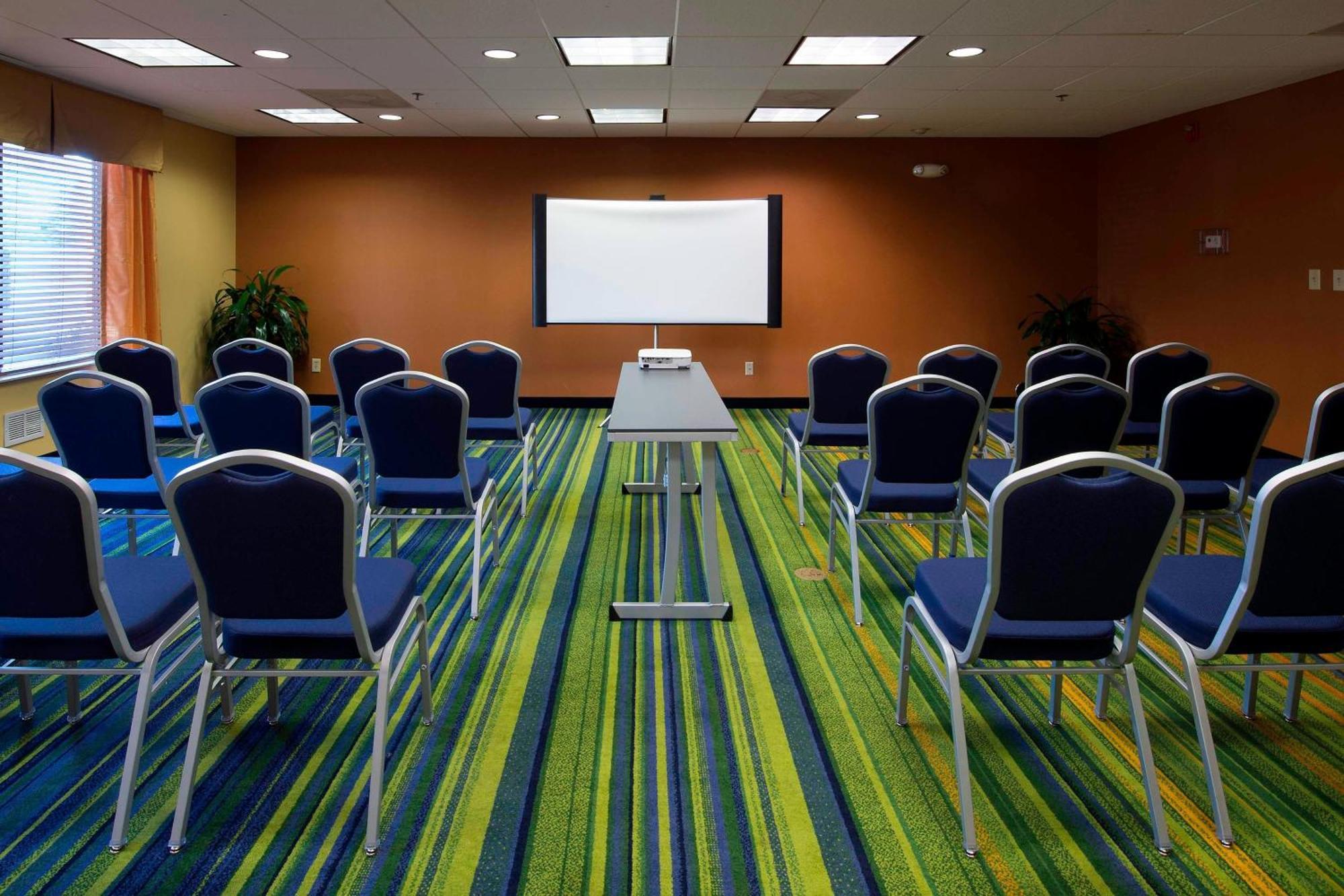 Fairfield Inn & Suites By Marriott Charleston Airport/Convention Center North Charleston Bagian luar foto