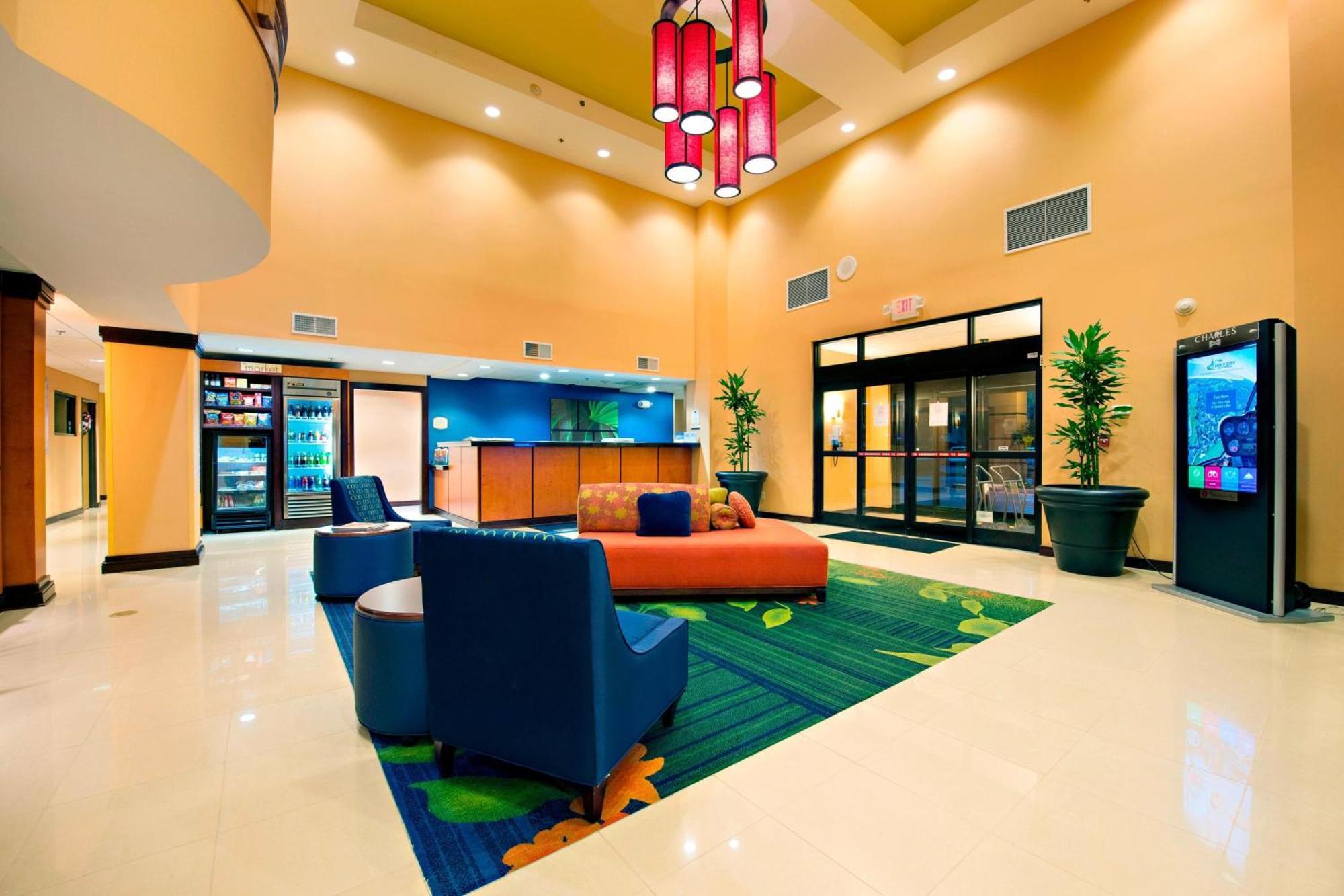 Fairfield Inn & Suites By Marriott Charleston Airport/Convention Center North Charleston Bagian luar foto