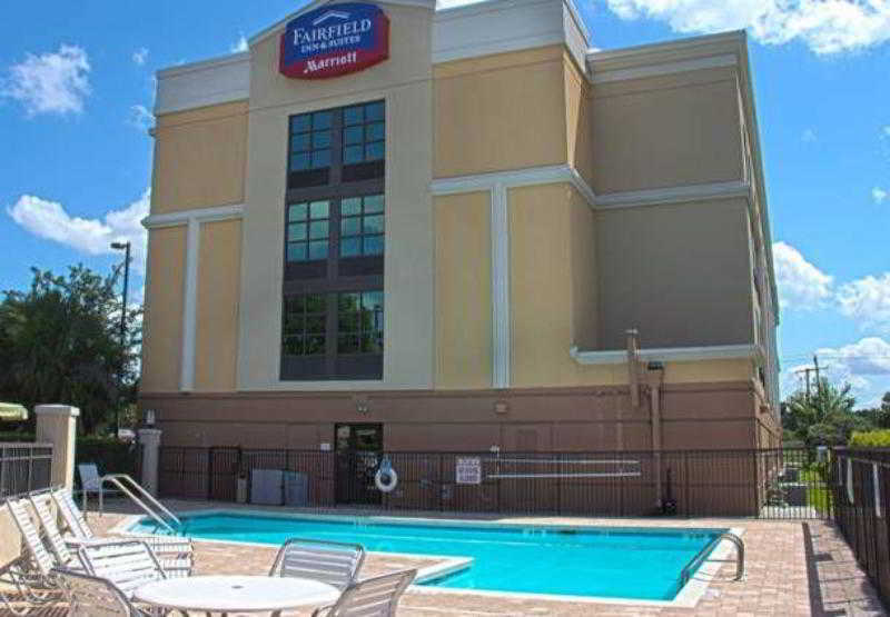 Fairfield Inn & Suites By Marriott Charleston Airport/Convention Center North Charleston Bagian luar foto