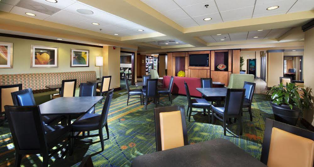 Fairfield Inn & Suites By Marriott Charleston Airport/Convention Center North Charleston Bagian luar foto